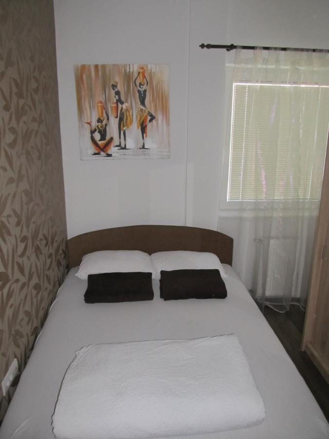 Apartment Ivi034 Kragujevac Bagian luar foto